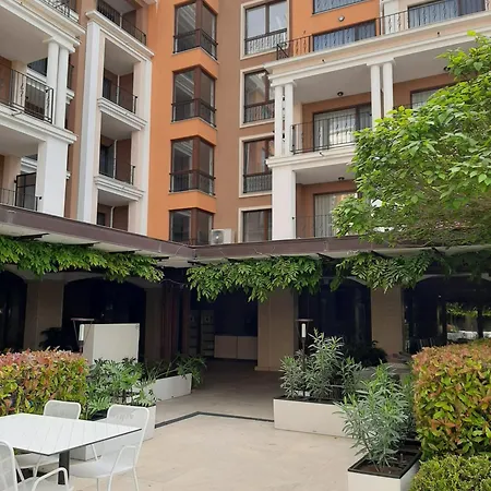 Apartment Premier Apparthotel 2025