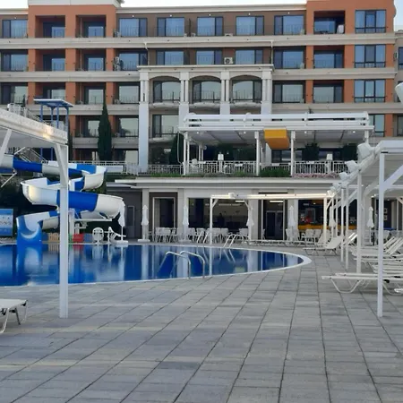 Apartment Premier Apparthotel 2025 *