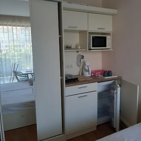 Apartment Premier Apparthotel 2025